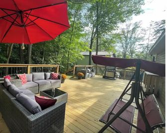 Cheerful 4-Bedroom Cottage in Nature Set - Tay - Balcony