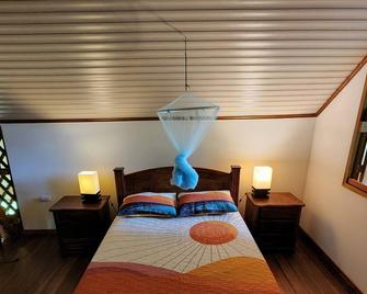 New Caribbean House On Extra Large Lot! Walk To White Sand Beach + National Park - Cahuita - Bedroom