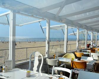 Apartment only 600 m. from the beach, with sunny balcony on the south! - Callantsoog - Restaurant