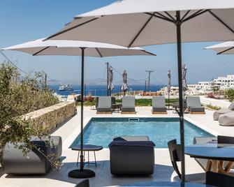 El Mar Naxos - Naxos - Piscina