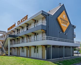 Premiere Classe Lyon Est Aeroport Saint Exupery - Saint-Laurent-de-Mure - Будівля