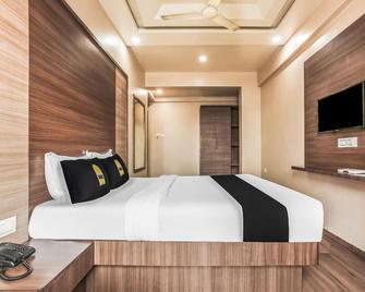 OYO Hotel Mahadev Residency - Bhiwandi - Habitación
