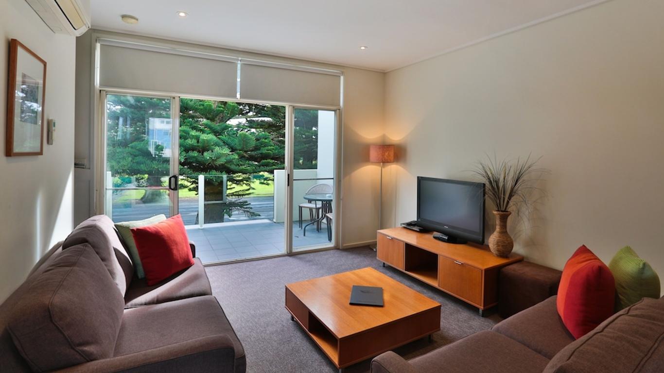 ليدي باي ريزورت