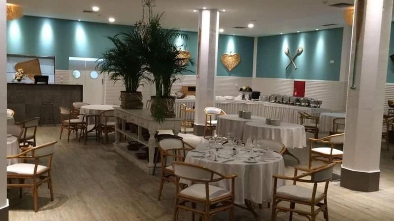 Hotel Baia Azul