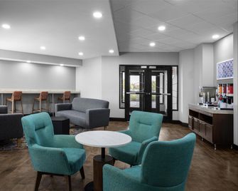 Hampton Inn Terre Haute - Terre Haute - Area lounge