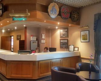 The Shetland Hotel - Lerwick - Front desk