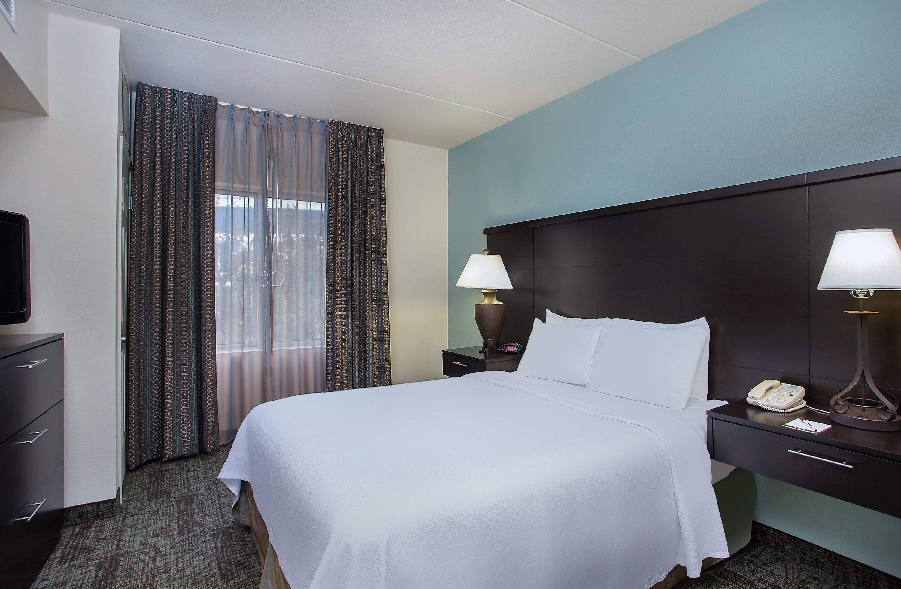 Staybridge Suites Chattanooga Dwtn - Conv Ctnr By IHG - שאטאנוגה - חדר שינה