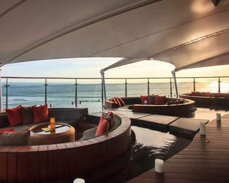 مزدوج - ستة، فندق لوكشري - سيمنياك - كوتا - ردهة