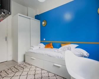 Cosy studio - Belleville - Paris - Bedroom