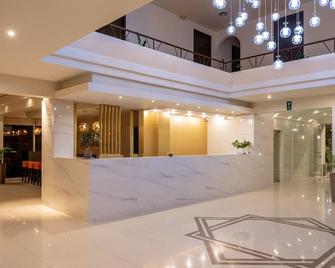 Eurohotel Theo Hotel - Nea Kydonia - Recepción