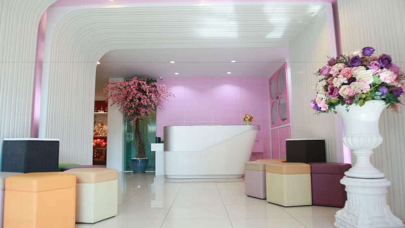 Pintree Service Apartment