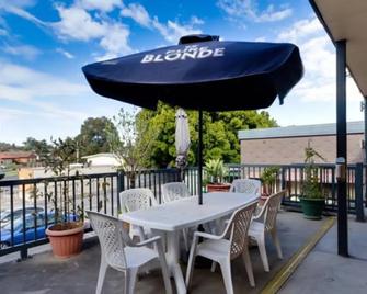 Enfield Motel - Adelaide - Parveke