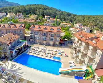 Flora Palm Resort - Ölüdeniz - Pool