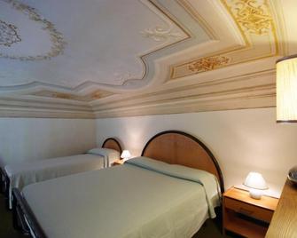 Villa Teresa - Porto Azzurro - Schlafzimmer