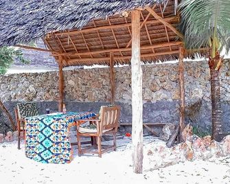 Kilimani kizi lodge - Kizimkazi - Patio