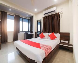 Hotel O Club Metro - Nagpur - Habitación