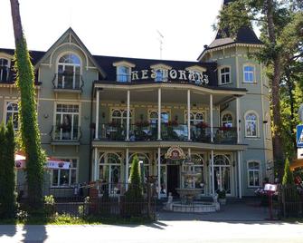 Pegasa Pils Spa Hotel - Jūrmala - Edificio