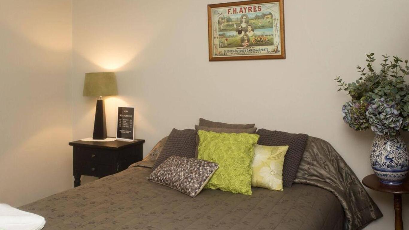 Southern Railway Hotel Goulburn