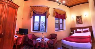 Hotel Kervansaray Canakkale - Special Class - Çanakkale - Bedroom