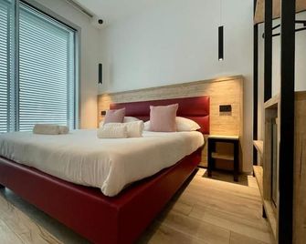 Bari Airport Rooms - Bari - Bedroom