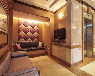 Beauty Hotels - Star Beauty Resort - Taipei City - Living room