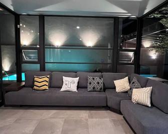 Casa Arrayanes, San Juan Cosalá. - San Juan Cosalá - Sala de estar