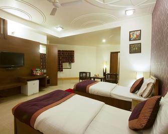 Hotel Delhi 37 - New Delhi - Bedroom