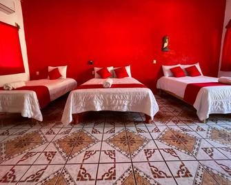 Hotel y Bungalows Bugambilias - San Patricio - Melaque - Bedroom