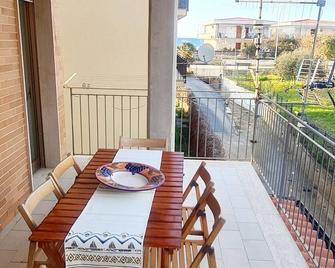 Casa Maris (homeholidAYS on the sea-side) - Alcamo - Balcone