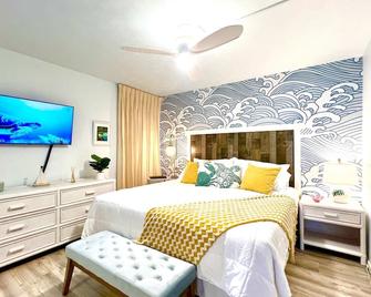 Perch - Maalaea Banyan 120 - Wailuku - Bedroom