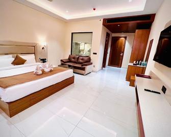 The Velvista Hotel - Muzaffarnagar - Habitación