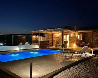 Michaliou Kipos Luxury Villas - Kipi Afiarti - Pool