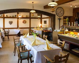 Landhotel Hamburger Hof - Nettlingen - Restaurante