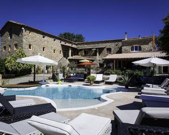 Domaine du Serre d'Avène - Saint-Christol-lès-Alès - Piscina