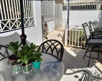 San Juan, 2 rooms w/private pool, outdoor kitchen/BBQ & nearby & peaceful - San Juan - Balcón