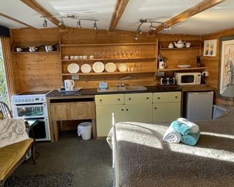 The Bridge Street Historic Guest House - Sudbury - Кухня