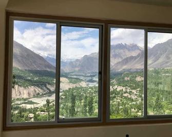 Haider Inn - Karimabad - Balcón