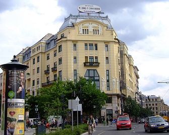 Diamond Astoria Apartments - Budapest - Building