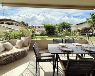 Vaiana City Apartment - relaxing downtown Papeete - garden view AC - WiFi - Papeete - Balcony