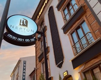 Neptün Inn - Kirklareli - Edificio