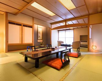 Ichiraku tendo spa & brewery - Yamagata - Menjador