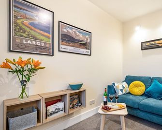 1 bedroom accommodation in Largs - Largs - Obývací pokoj