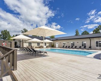 Katrinelund Gästgiveri & Sjökrog - Örebro - Piscina
