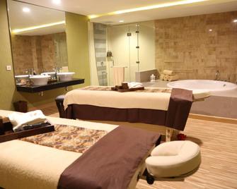 Golden Tulip Galaxy Hotel Banjarmasin - Banjarmasin