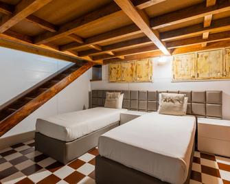 Gaia Woodstone Hideout - Vila Nova de Gaia - Camera da letto