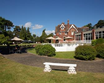 Stourport Manor Hotel - Stourport-on-Severn - Будівля