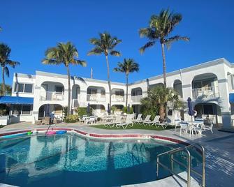 Coral Key Inn - Lauderdale-by-the-Sea