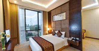 Muong Thanh Holiday Quang Binh Hotel - Dong Hoi - Sypialnia