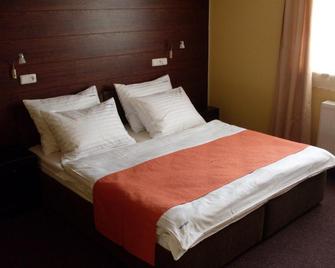 Hotel Slavie - Cheb - Bedroom