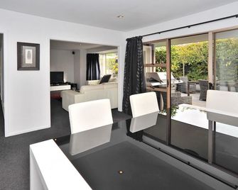 Leinster Villa - Christchurch - Ruokailuhuone